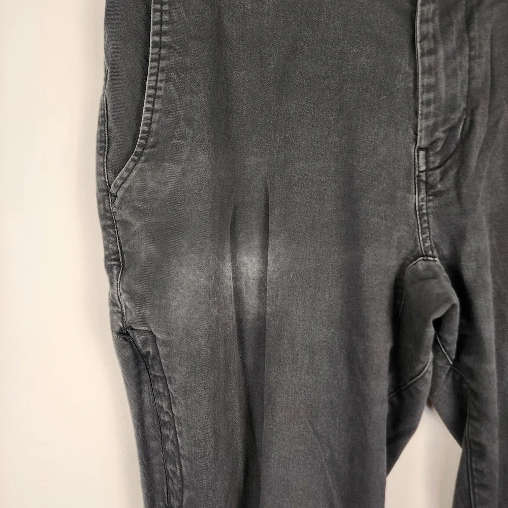 North Face Dark Gray Cargo Straight‎ Leg Pants Men's Size 34